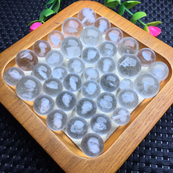 White crystal ball size 10~15mm