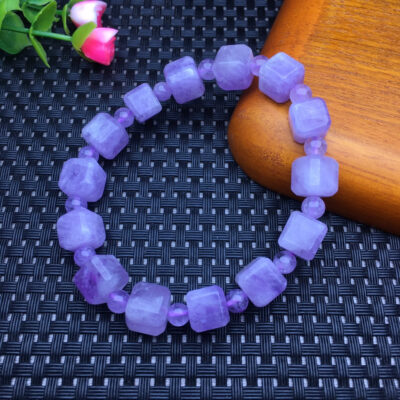 Lavender sugar cube bracelet