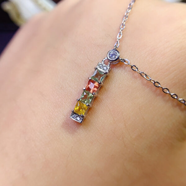 wsxc1698248834342_3 Colorful Blue Treasure Necklace, with a main stone size of 3mm square2510160168