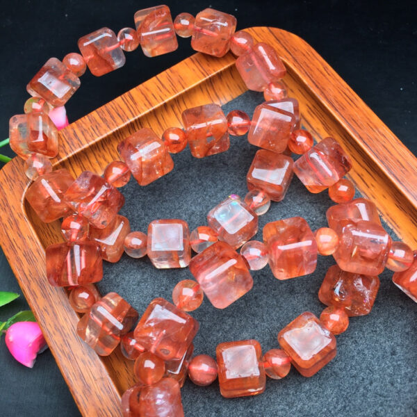 wsxc1698759947213_2 Red gum flower candy bracelet 💕 Specification 10mm ✨3010049124