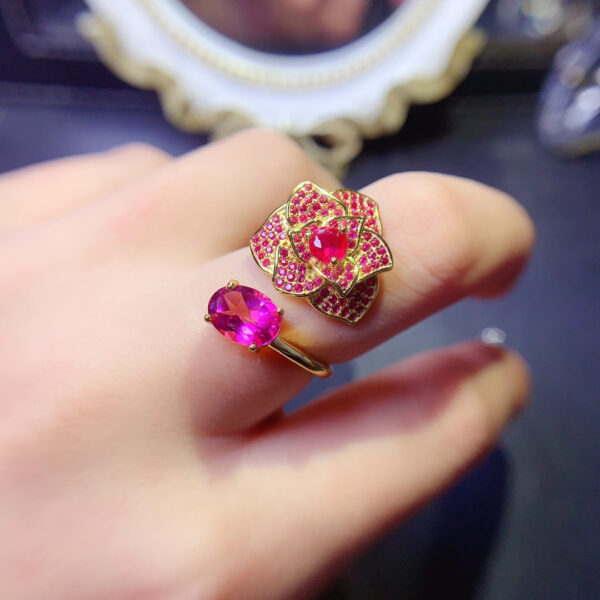 Natural powder topa ring, main stone size 6 * 8mm3110150124