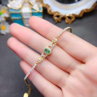 Luxury natural Colombian emerald bracelet, bare stone size 4 * 6mm0411260159