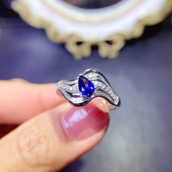 Natural sapphire ring, main stone 4 * 6mm1115140921