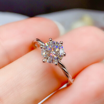 Classic Mosan Diamond Ring Main Stone 1 Carat, Round 6.5mm1117095188